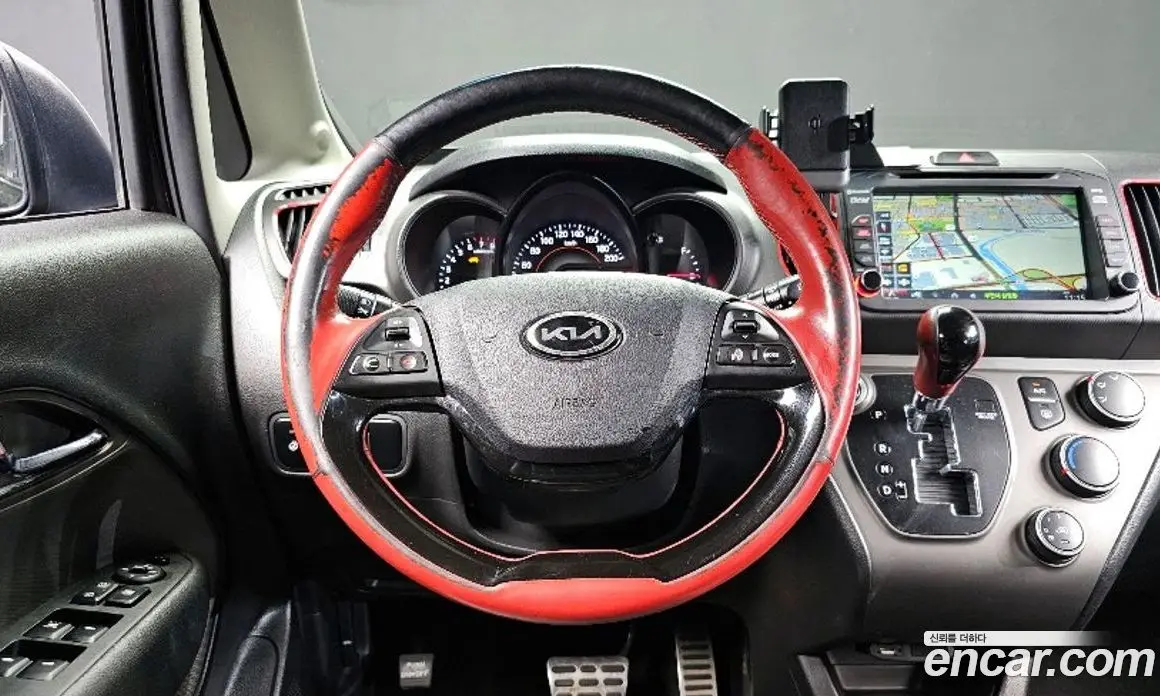 Kia Ray 2013 1.0 автомат (гидро), фото 13