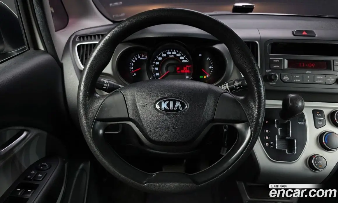 Kia Ray 2014 1.0 автомат (гидро), фото 14