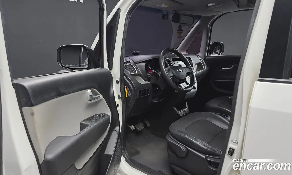 Kia Ray 2014 1.0 автомат (гидро), фото 10