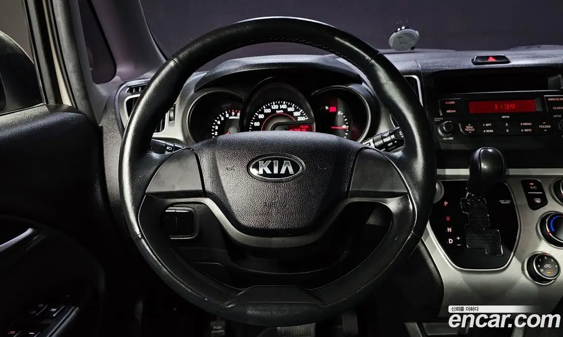 Kia Ray 2016 1.0 автомат (гидро), фото 19