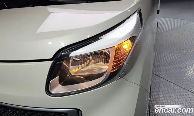Kia Ray 2016 1.0 автомат (гидро), миниатюра 8