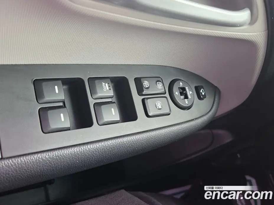 Kia Ray 2017 1.0 автомат (гидро), фото 12