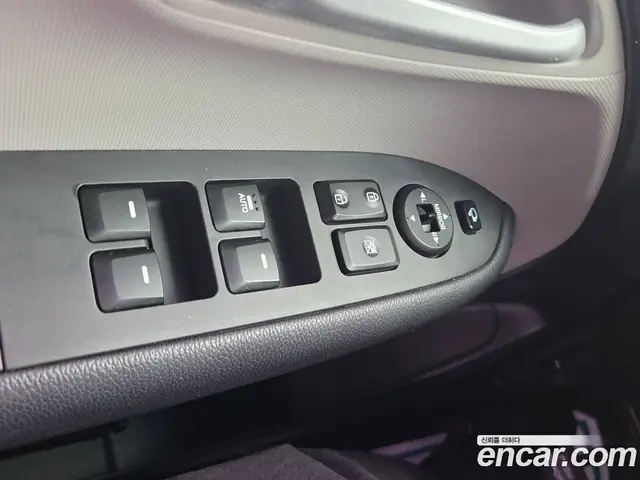 Kia Ray 2017 1.0 автомат (гидро), миниатюра 12