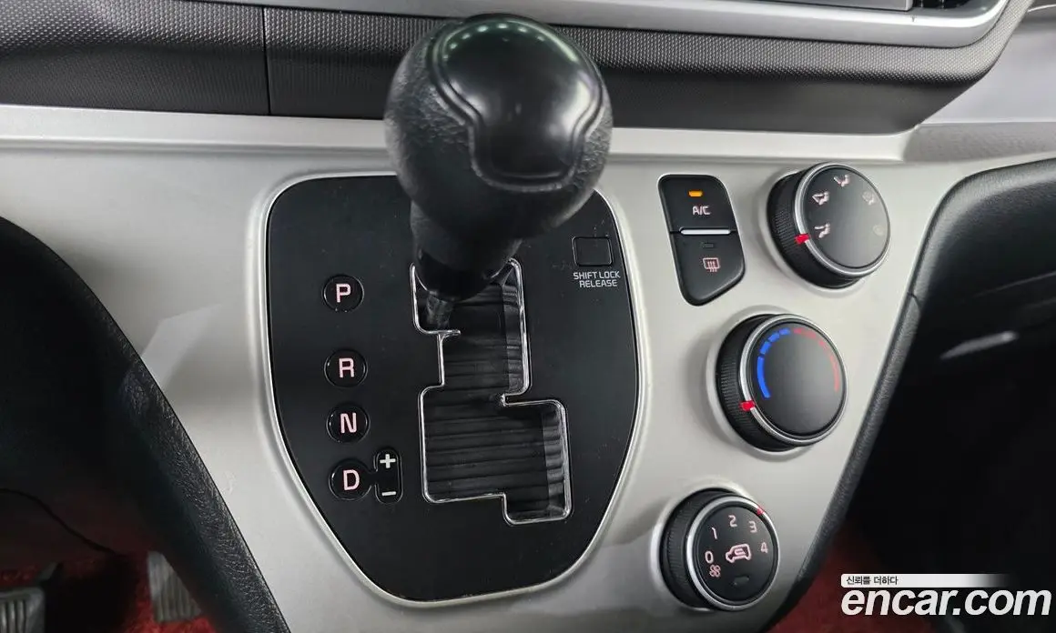 Kia Ray 2018 1.0 автомат (гидро), фото 12