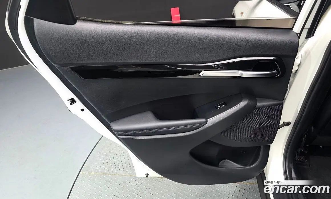 Kia Seltos 2022 1.6 автомат (гидро), фото 15
