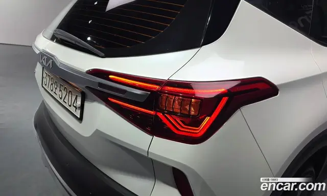 Kia Seltos 2022 1.6 автомат (гидро), миниатюра 9