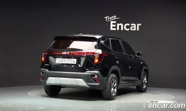 Kia Seltos 2023 2.0 автомат (гидро), миниатюра 2