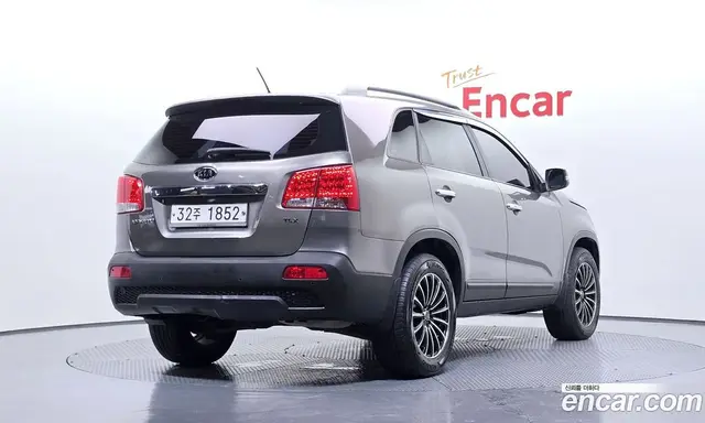Kia Sorento 2011 2.0 автомат (гидро), миниатюра 2