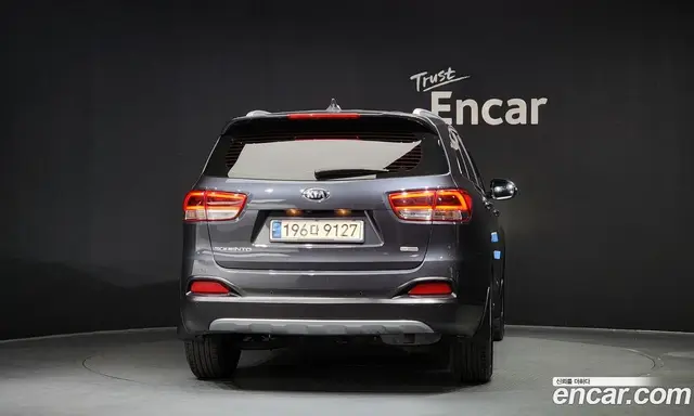 Kia Sorento 2017 2.0 автомат (гидро), миниатюра 4