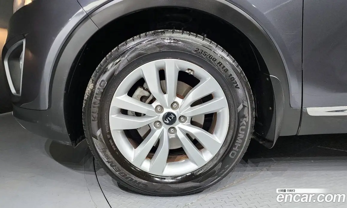 Kia Sorento 2017 2.0 автомат (гидро), фото 5