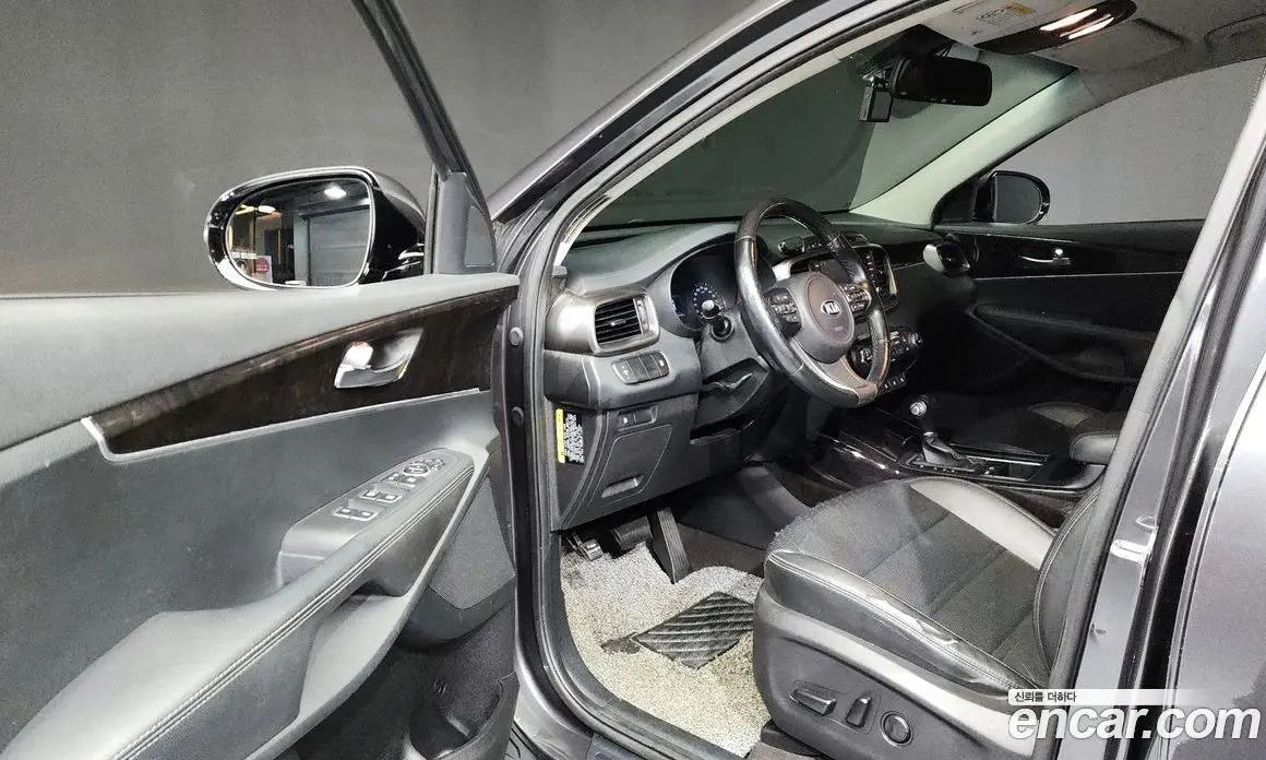 Kia Sorento 2017 2.0 автомат (гидро), фото 10