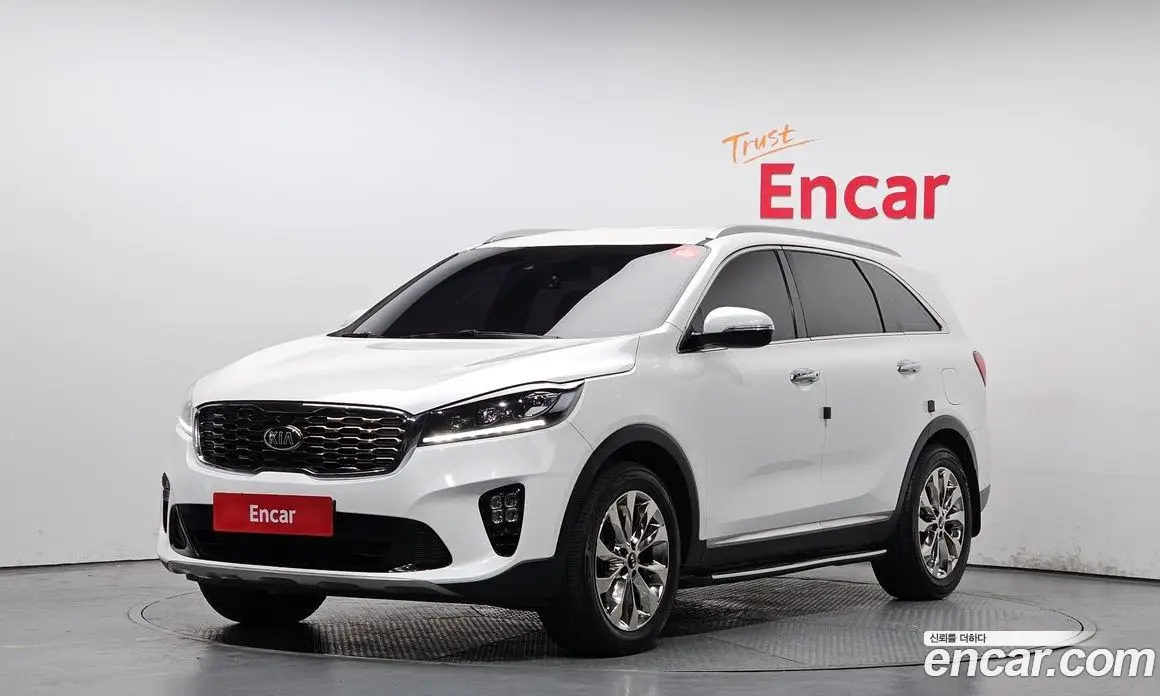 Kia Sorento 2019 2.0 автомат (гидро), фото 1 Kia Sorento 2019 2.0 автомат (гидро), фото 1