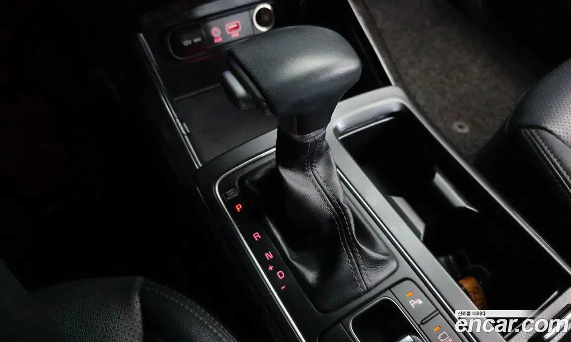 Kia Sorento 2019 2.0 автомат (гидро), фото 12