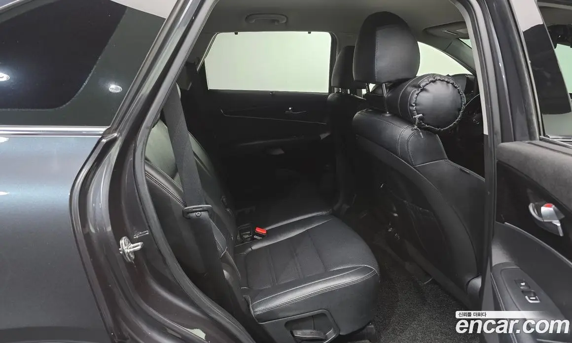 Kia Sorento 2019 2.0 автомат (гидро), фото 17