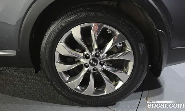 Kia Sorento 2019 2.0 автомат (гидро), миниатюра 7