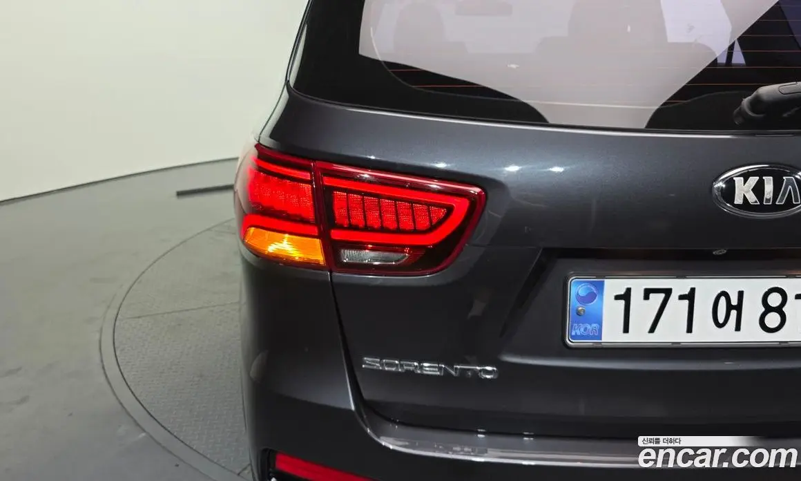 Kia Sorento 2019 2.0 автомат (гидро), фото 9