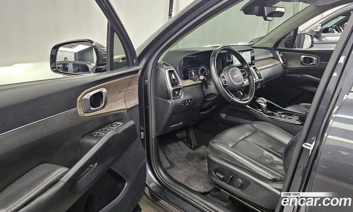 Kia Sorento 2022 2.2 автомат (гидро), фото 10 Kia Sorento 2022 2.2 автомат (гидро), фото 10