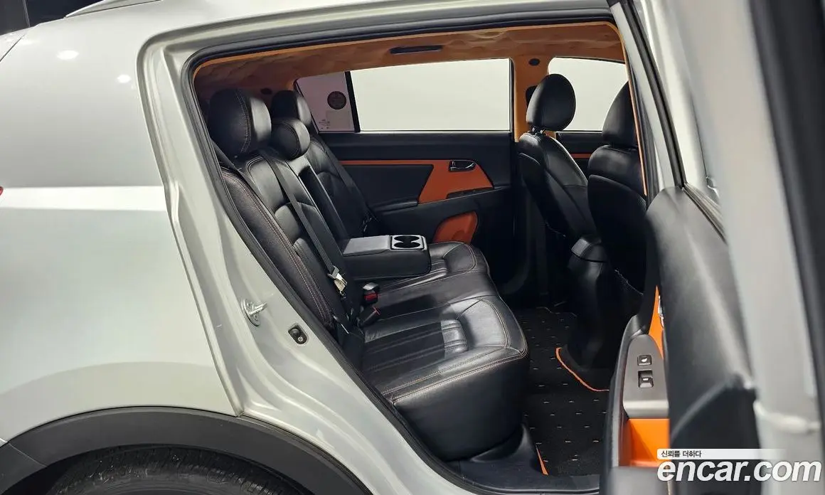 Kia Sportage 2013 2.0 автомат (гидро), фото 12