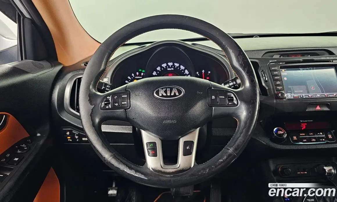 Kia Sportage 2013 2.0 автомат (гидро), фото 14