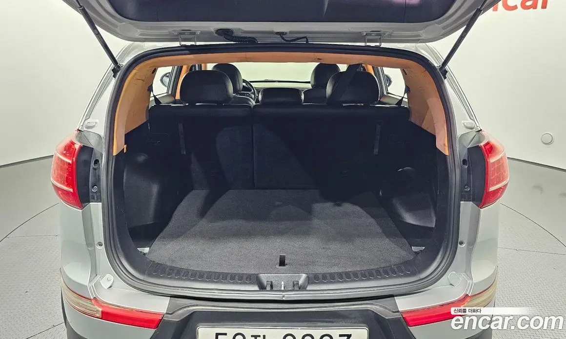 Kia Sportage 2013 2.0 автомат (гидро), фото 18