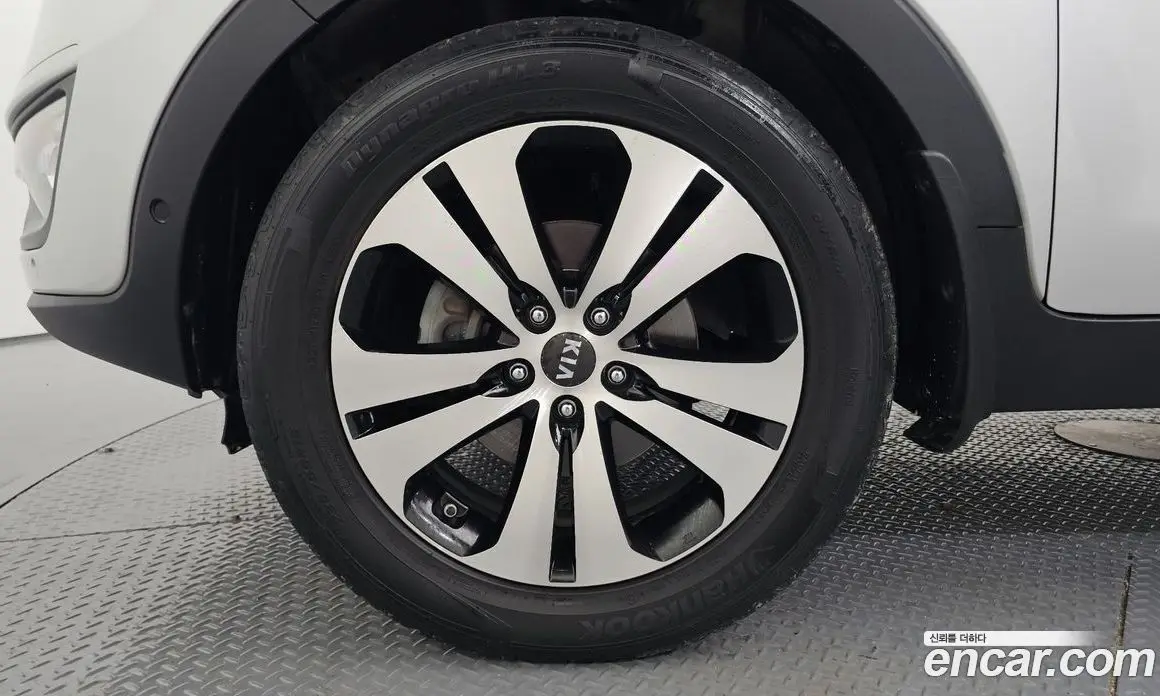Kia Sportage 2013 2.0 автомат (гидро), фото 5
