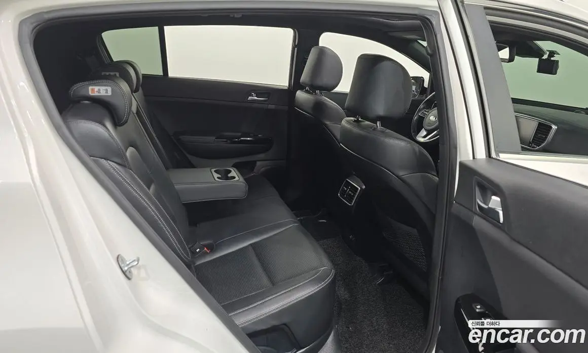 Kia Sportage 2019 2.0 автомат (гидро), фото 17 Kia Sportage 2019 2.0 автомат (гидро), фото 17