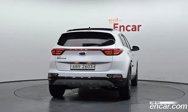 Kia Sportage 2019 2.0 автомат (гидро), миниатюра 4 Kia Sportage 2019 2.0 автомат (гидро), миниатюра 4