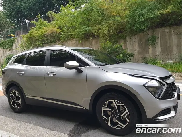 Kia Sportage 2022 2.0 автомат (гидро), миниатюра 8