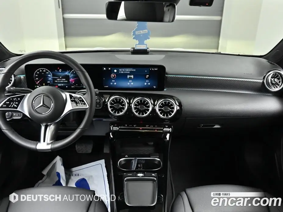 Mercedes-Benz A-Class 2024 2.0 автомат (гидро), фото 7