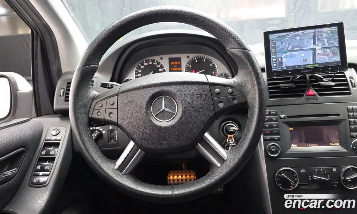 Mercedes-Benz B-Class 2010 2.0 автомат (гидро), фото 13 Mercedes-Benz B-Class 2010 2.0 автомат (гидро), фото 13