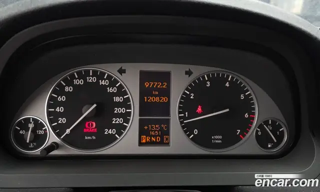 Mercedes-Benz B-Class 2010 2.0 автомат (гидро), миниатюра 8 Mercedes-Benz B-Class 2010 2.0 автомат (гидро), миниатюра 8