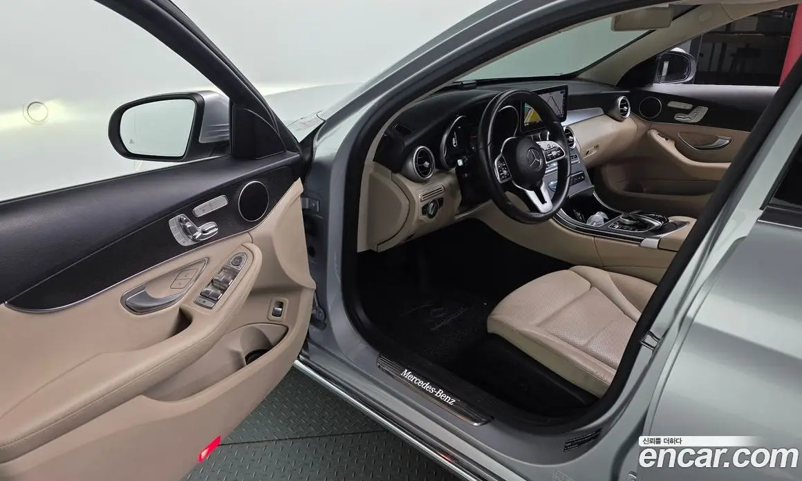 Mercedes-Benz C-Class 2019 1.9 автомат (гидро), фото 11