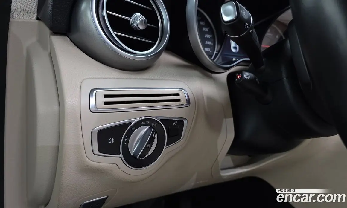 Mercedes-Benz C-Class 2019 1.9 автомат (гидро), фото 18