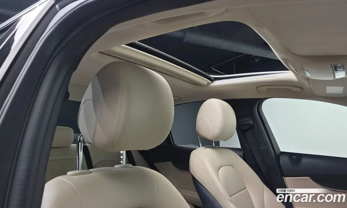 Mercedes-Benz C-Class 2019 1.9 автомат (гидро), фото 19