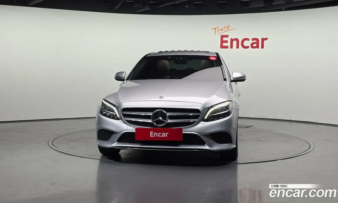 Mercedes-Benz C-Class 2019 1.9 автомат (гидро), фото 3