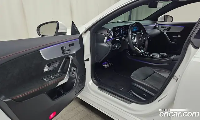 Mercedes-Benz CLA-Class 2021 2.0 автомат (гидро), миниатюра 12