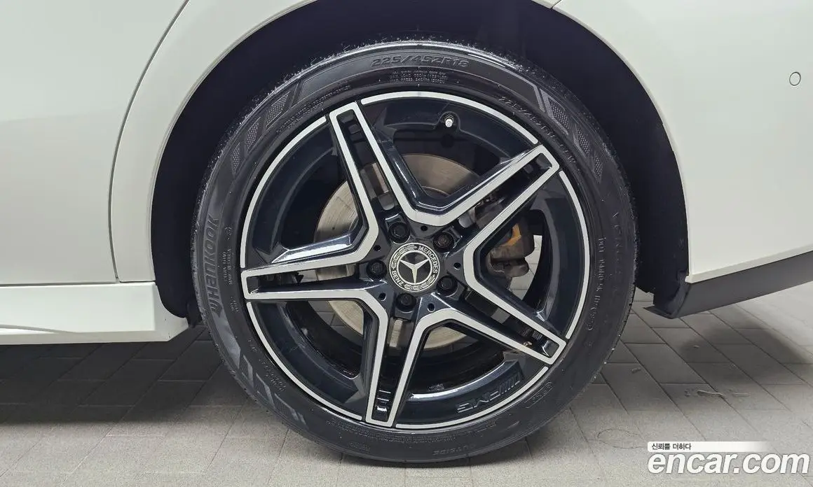Mercedes-Benz CLA-Class 2021 2.0 автомат (гидро), фото 6 Mercedes-Benz CLA-Class 2021 2.0 автомат (гидро), фото 6