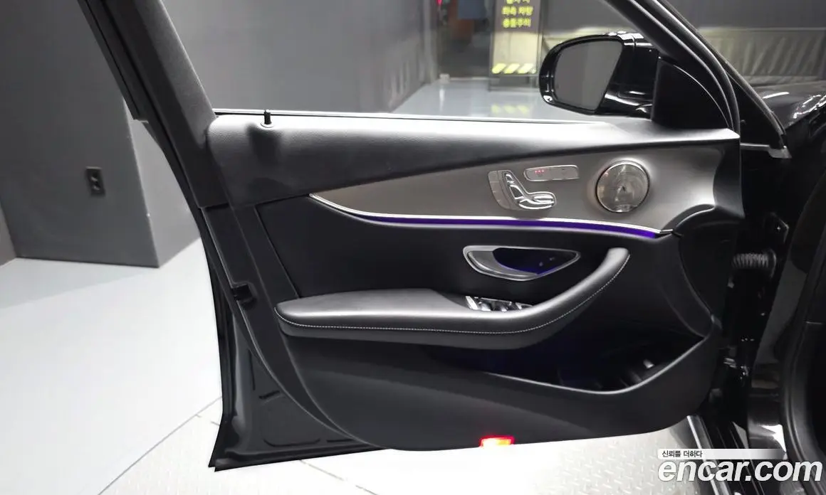 Mercedes-Benz E-Class 2018 2.0 автомат (гидро), фото 14