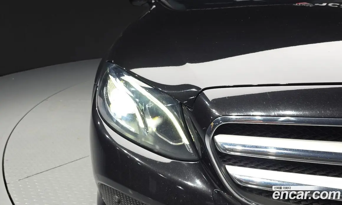 Mercedes-Benz E-Class 2018 2.0 автомат (гидро), фото 8
