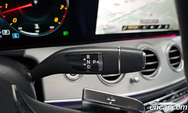 Mercedes-Benz E-Class 2021 2.0 автомат (гидро), миниатюра 12