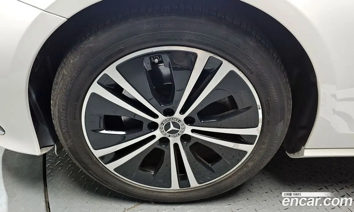 Mercedes-Benz E-Class 2021 2.0 автомат (гидро), фото 5