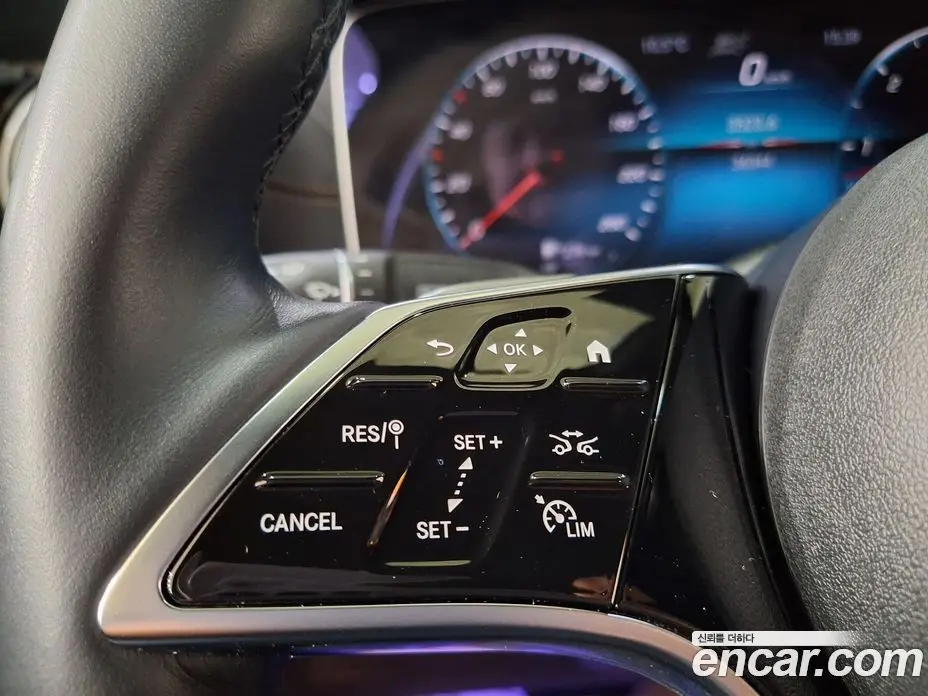 Mercedes-Benz E-Class 2023 1.9 автомат (гидро), фото 19