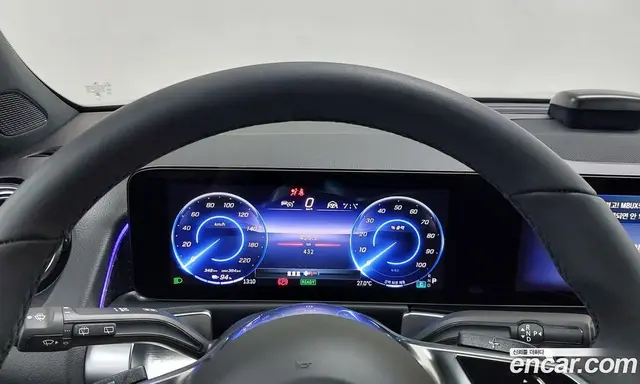Mercedes-Benz EQB 2025 0.2 автомат (гидро), миниатюра 8