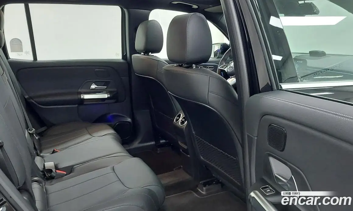 Mercedes-Benz EQB 2025 0.2 автомат (гидро), фото 10