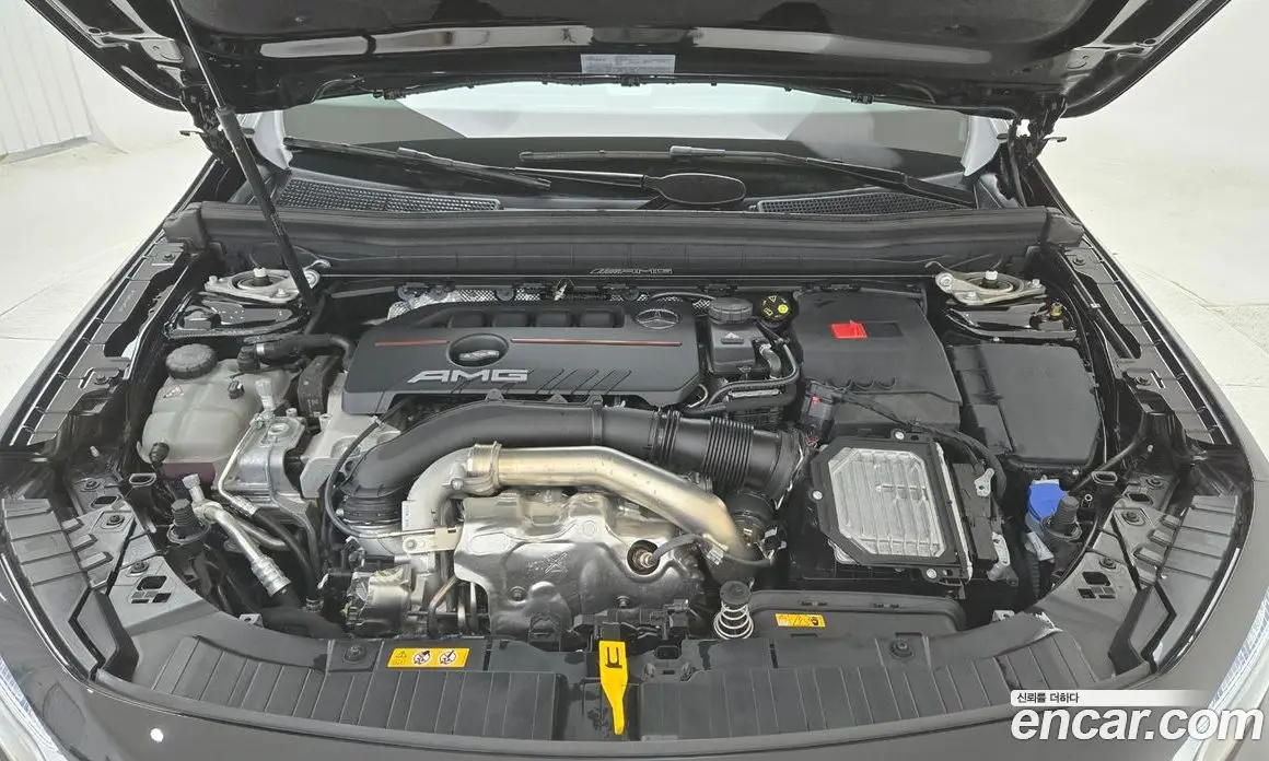 Mercedes-Benz GLB-Class 2025 2.0 автомат (гидро), фото 6