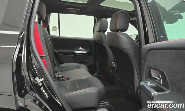 Mercedes-Benz GLB-Class 2025 2.0 автомат (гидро), миниатюра 10