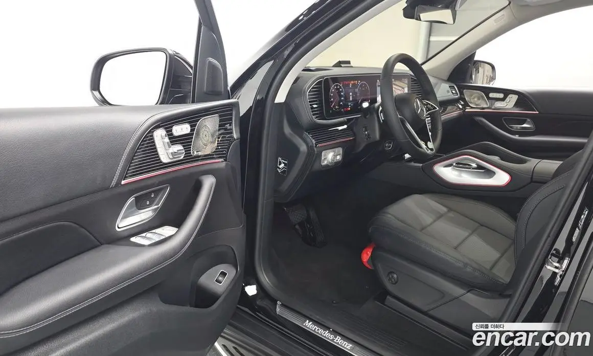 Mercedes-Benz GLE-Class 2024 2.0 автомат (гидро), фото 10