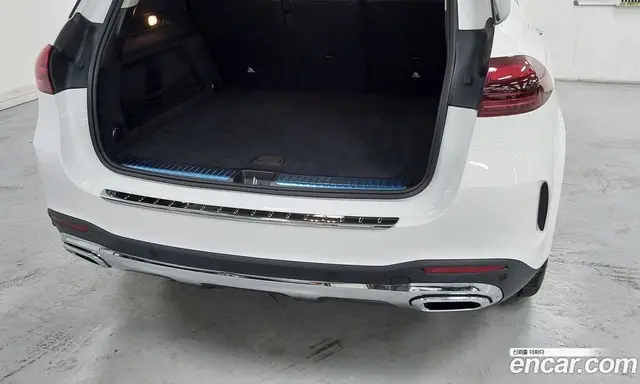 Mercedes-Benz GLE-Class 2025 3.0 автомат (гидро), миниатюра 11