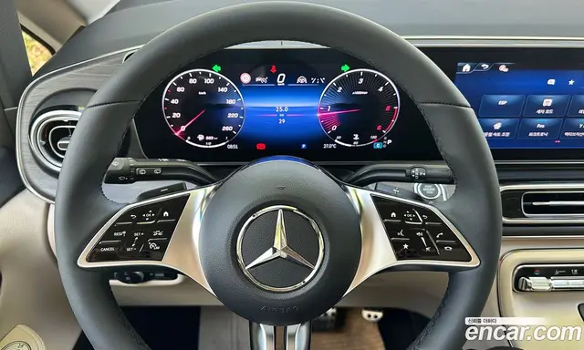 Mercedes-Benz V-Class 2025 2.0 автомат (гидро), миниатюра 12