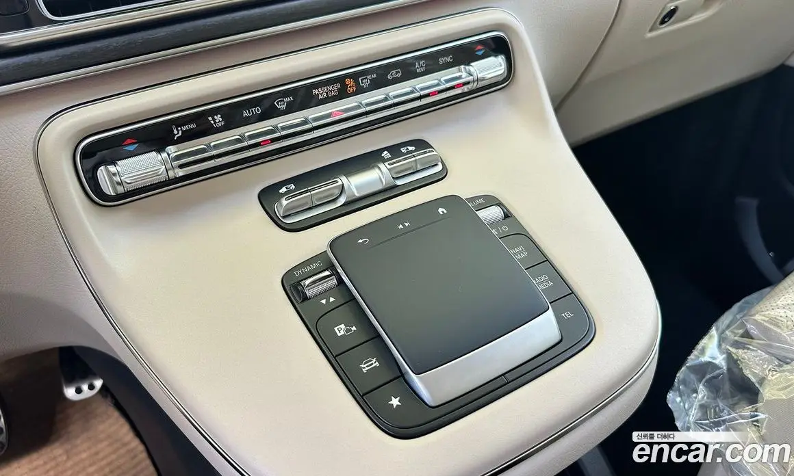 Mercedes-Benz V-Class 2025 2.0 автомат (гидро), фото 15 Mercedes-Benz V-Class 2025 2.0 автомат (гидро), фото 15
